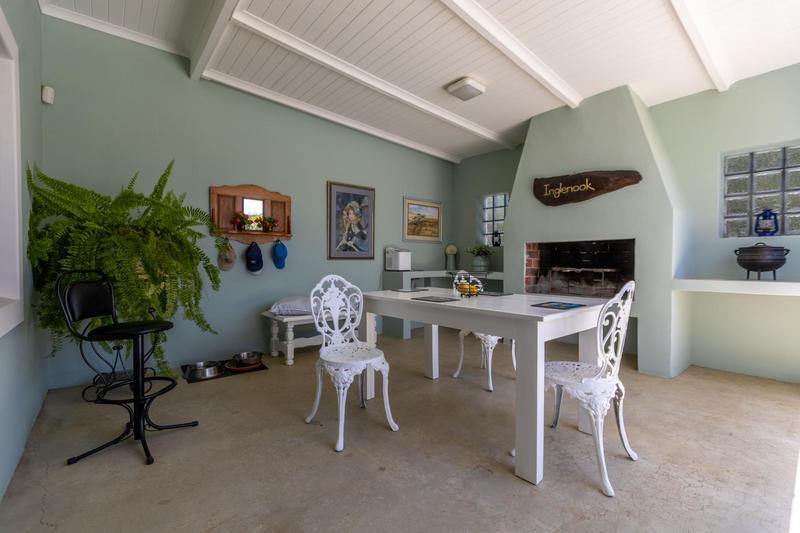 4 Bedroom Property for Sale in Riebeek Kasteel Western Cape